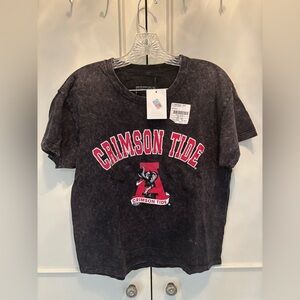 Gameday Couture x Social House Crimson Tide Graphic Cropped Tee (NWT)